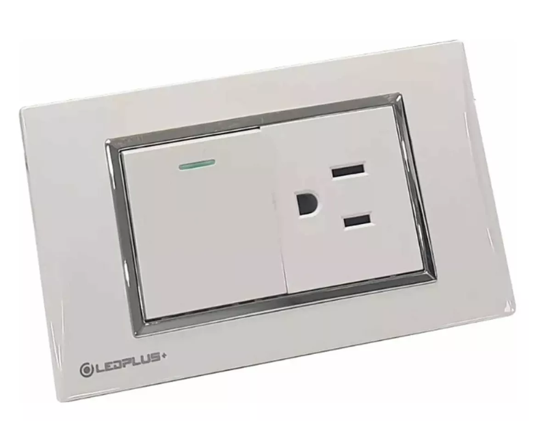 TOMA CON INTERRUPTOR LINEA THUNDER